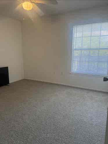 Room available for female roommate!