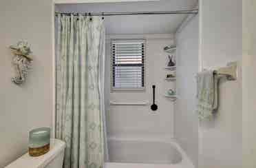 Room for rent with bathroom