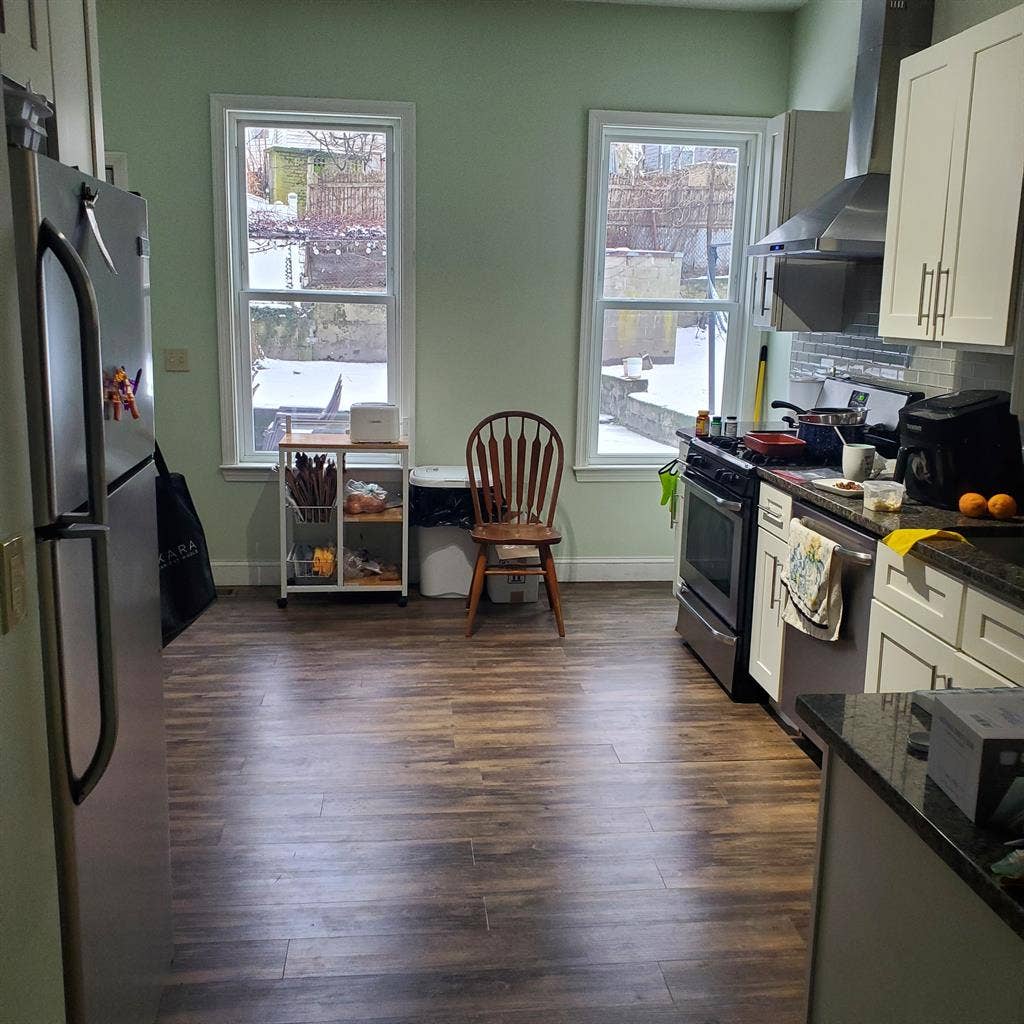 Room for Rent in Bath Apt