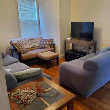 Room for Rent in  Bath Apt