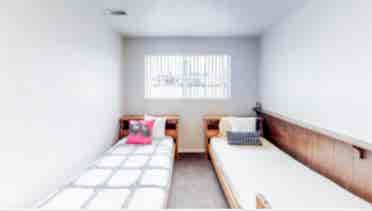 shared room for rent!
