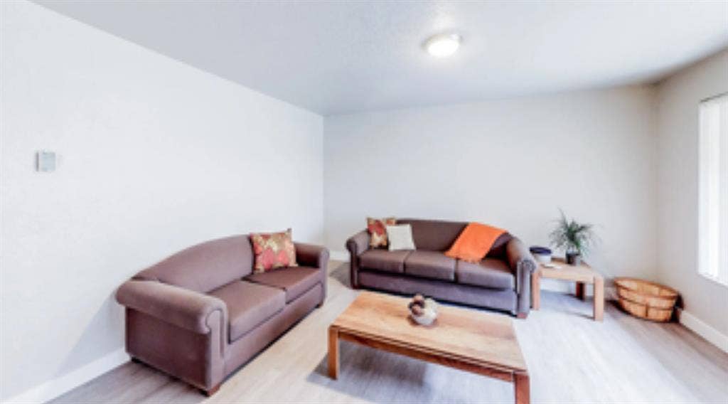 shared room for rent!