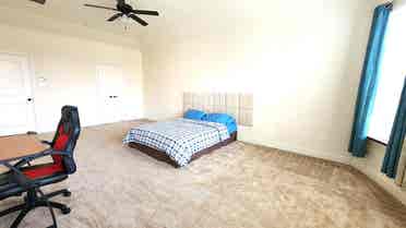 Huge Masters Bedroom in Frisco, TX