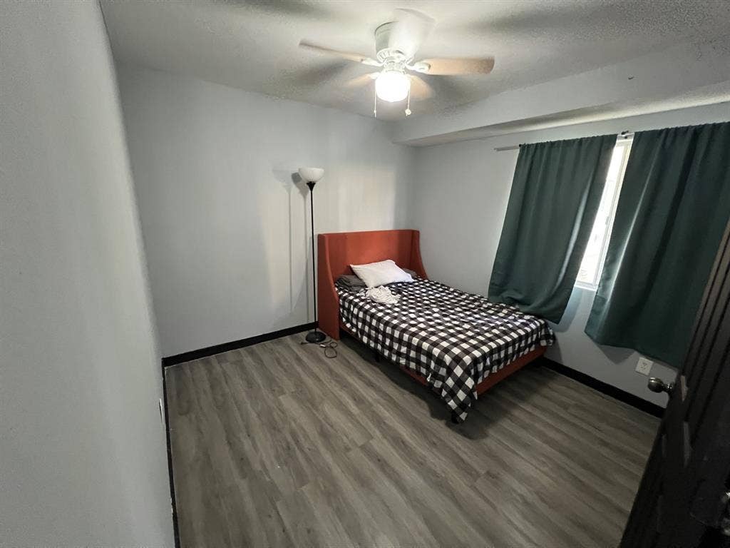 June roommates