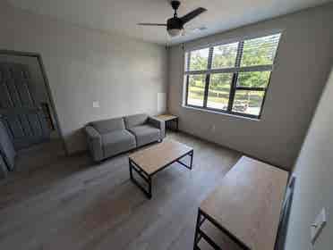 SUBLET-Off Campus Housing