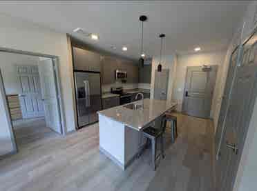 SUBLET-Off Campus Housing