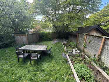 Private room in beautiful location