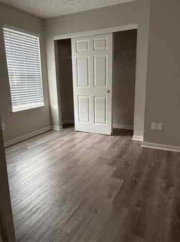 2 Rooms for Rent