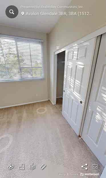 Private Room/Bathroom in Glendale