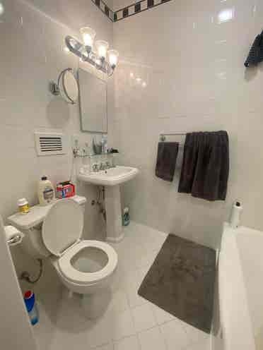 💕 Room in Midtown South 💕