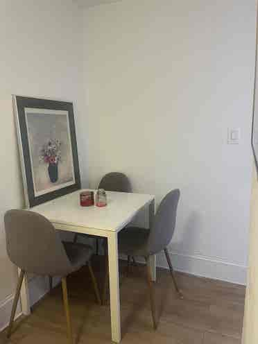 💕 Room in Midtown South 💕