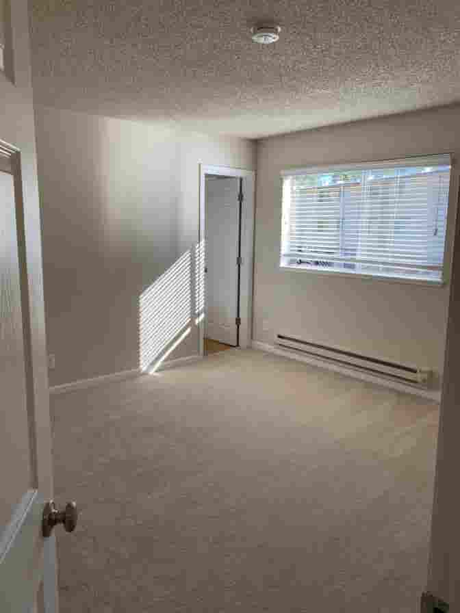 private bed and bath- bth
