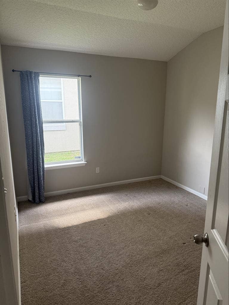 Single room, shared bathroom