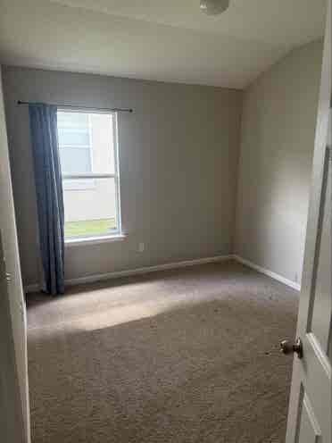 Single room, shared bathroom
