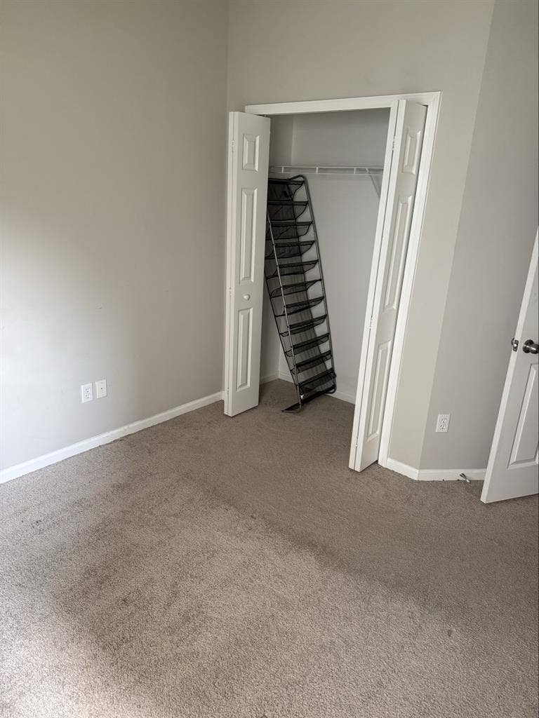 Single room, shared bathroom