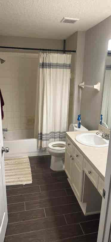 Single room, shared bathroom