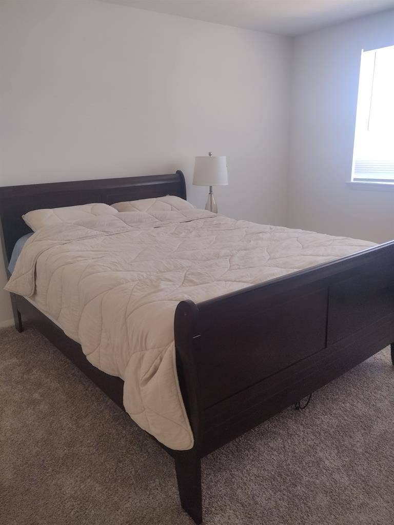 Furnished room