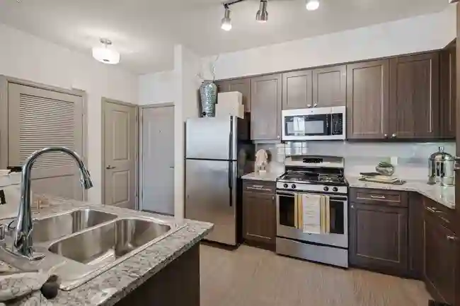 Private bed and bath in CM/Newport