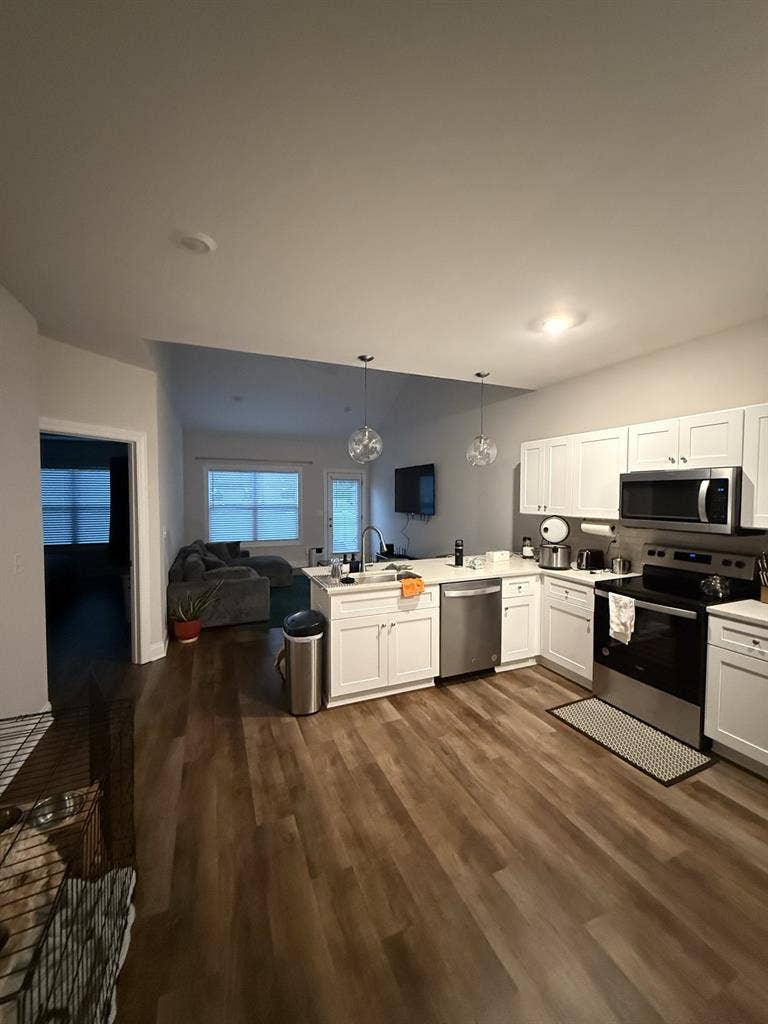 Private room and bathroom for rent