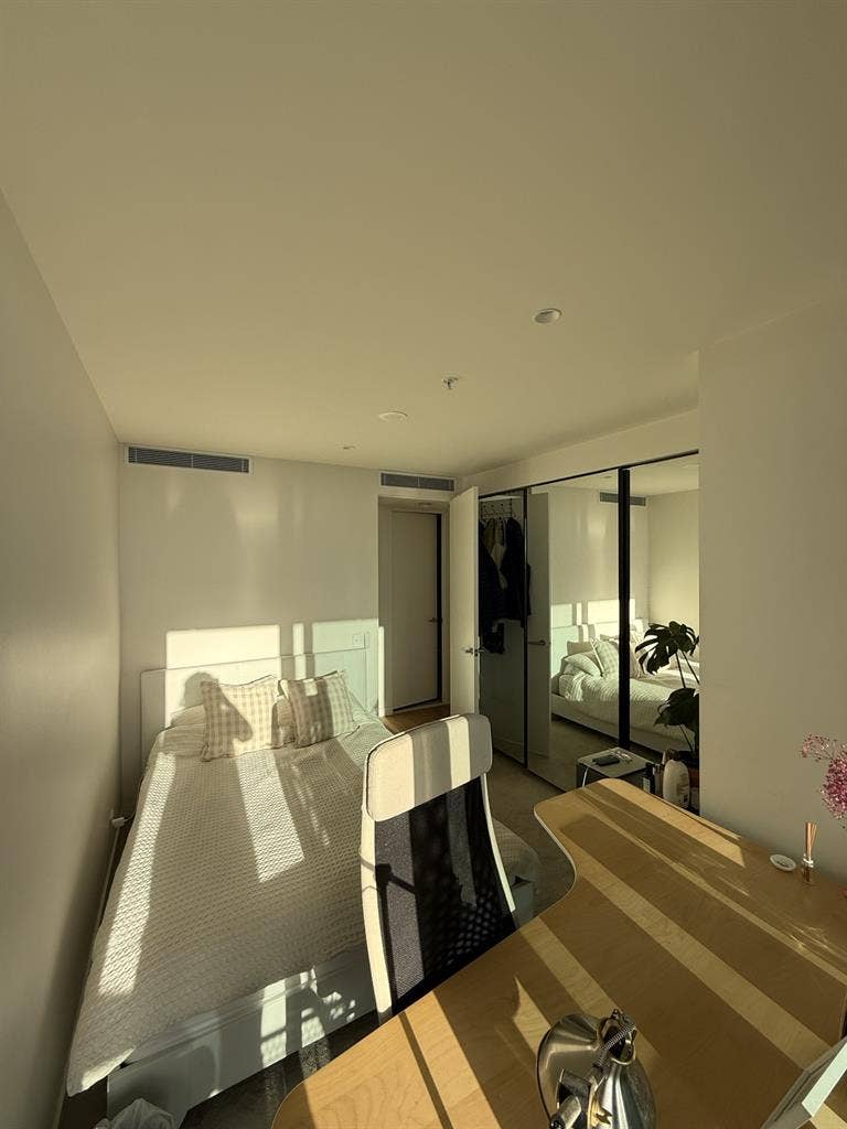 SUBLET th July!