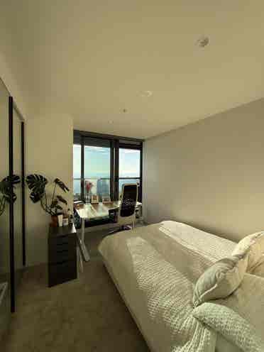 SUBLET th July!