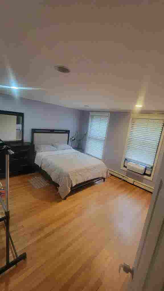 Looking for a roommate(female only)