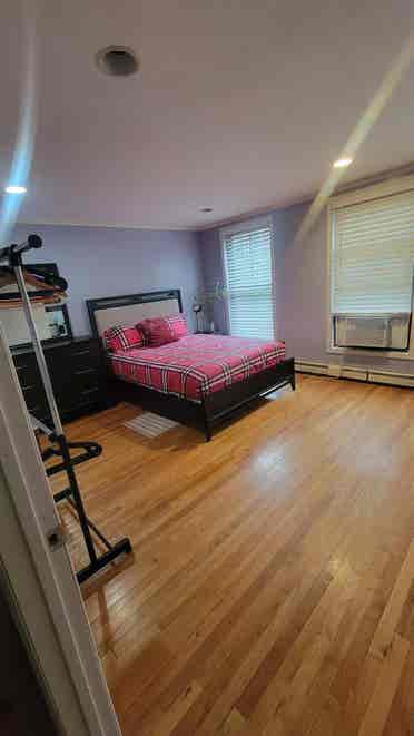 Looking for a roommate(female only)