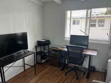1 bedroom for rent in townhousee