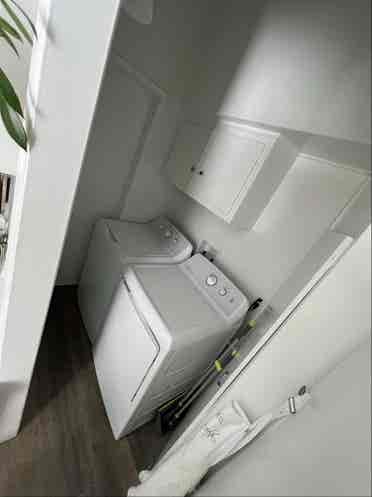 1 bedroom for rent in townhousee