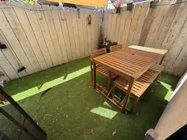 1 bedroom for rent in townhousee