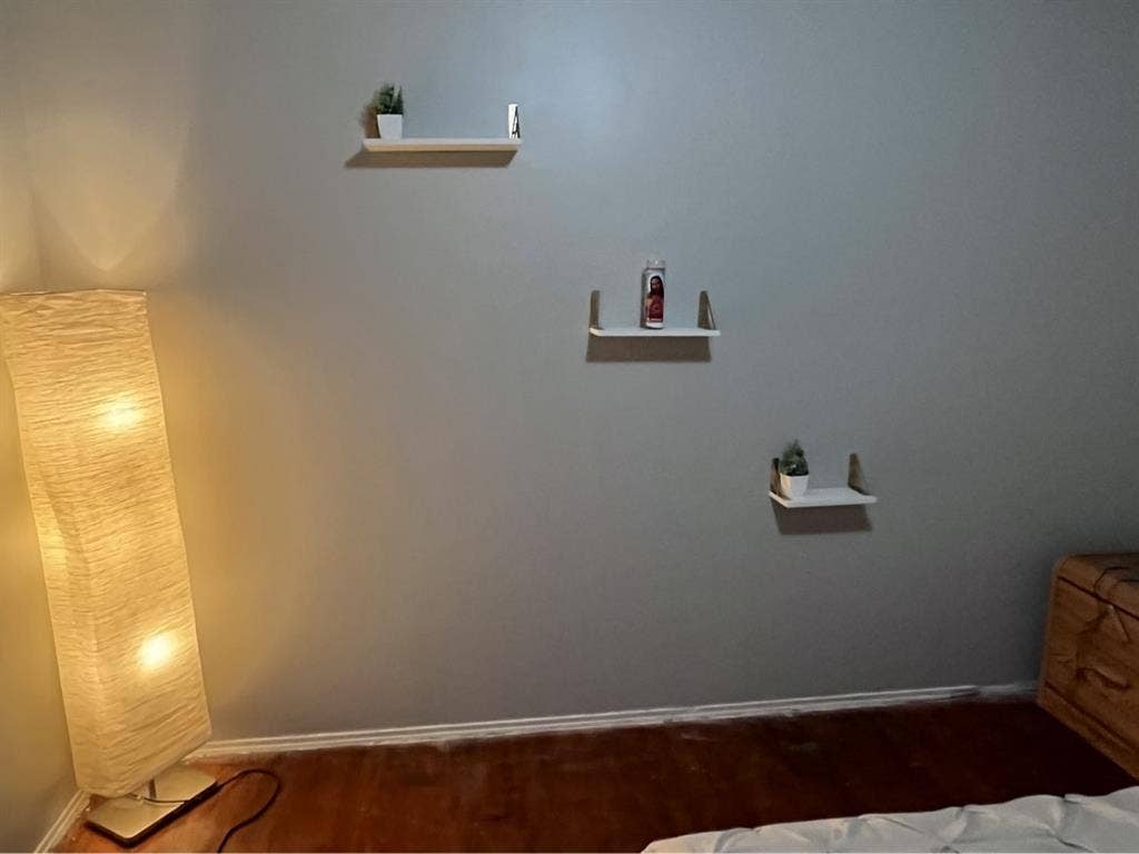 Renting room $ a night/or $ wk