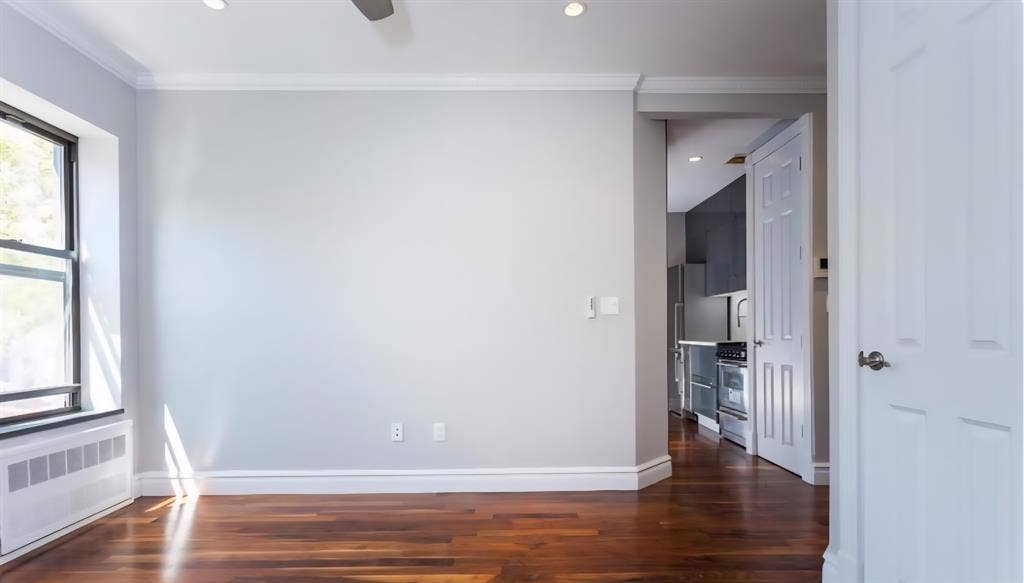 Luxury unit, French Doors