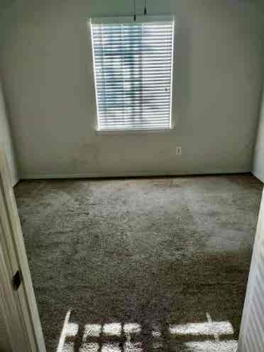 Roommate/Couple needed PrivateBathr