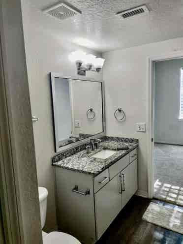 Roommate/Couple needed PrivateBathr