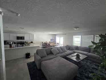 1 Fully Furinished Bedroom Avaliabl