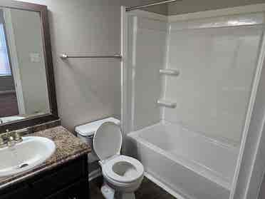 West Ashley Apartment - Move in now