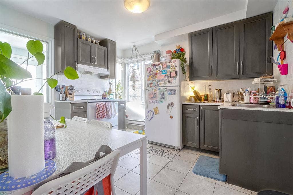 1month free big NDG Montreal