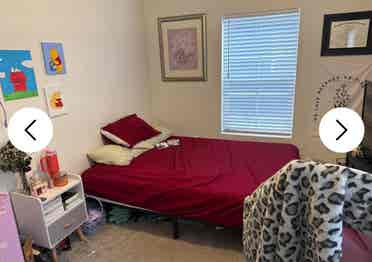 LOOKING TO SELL LEASE/SUBLET