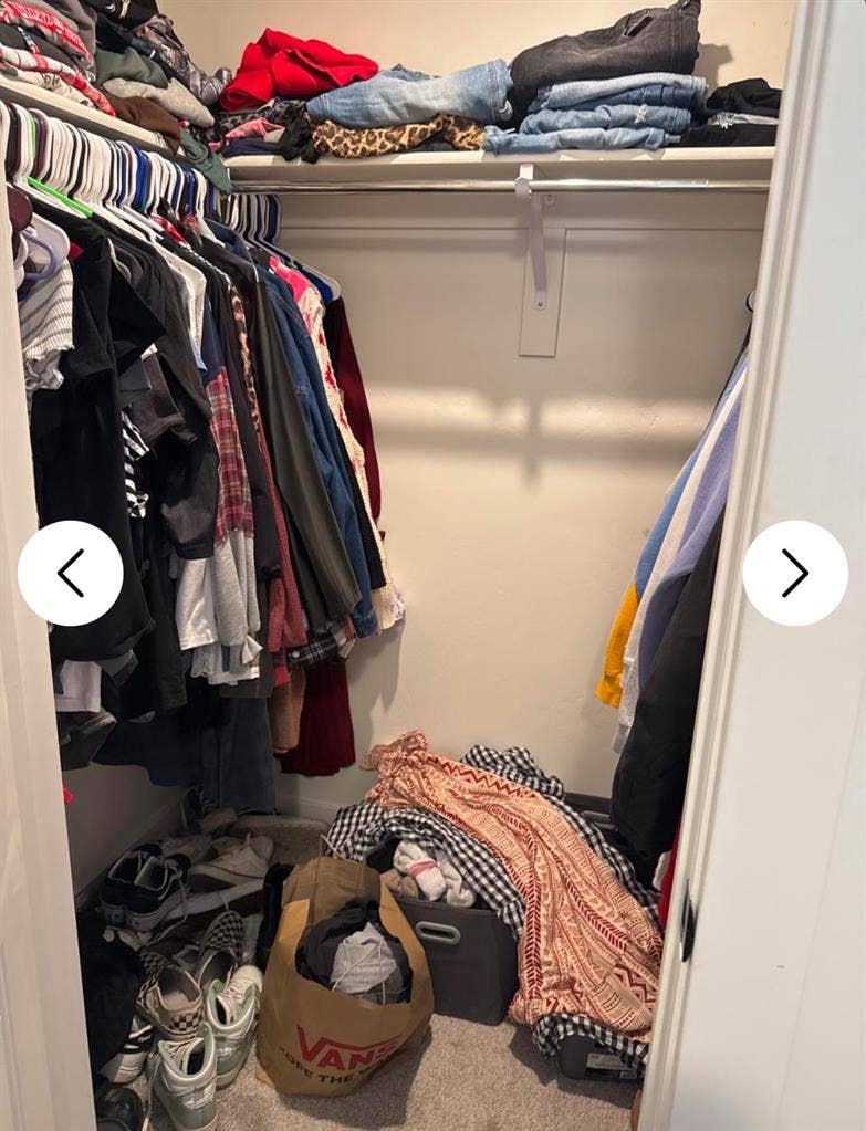 LOOKING TO SELL LEASE/SUBLET