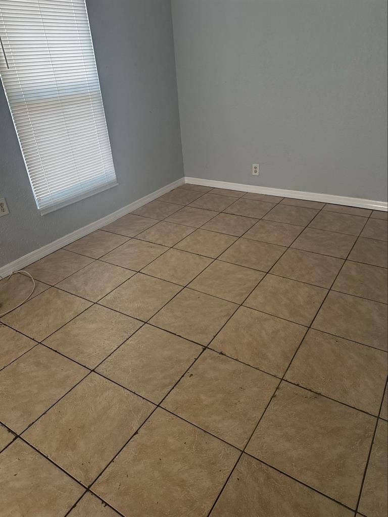 Cheap Room