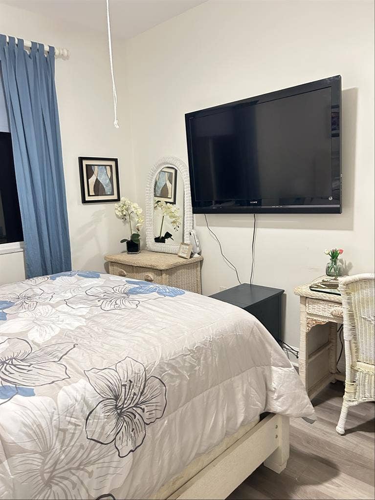 Private bedroom, furnished and bath