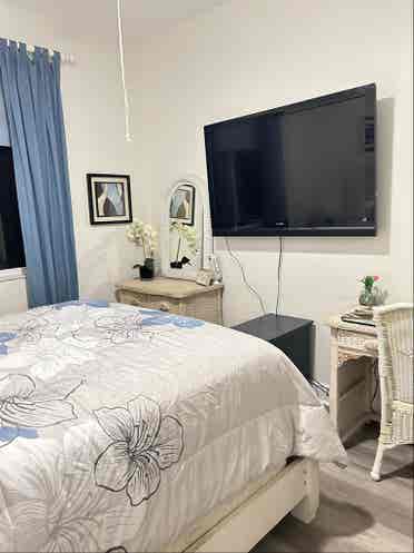 Private bedroom, furnished and bath