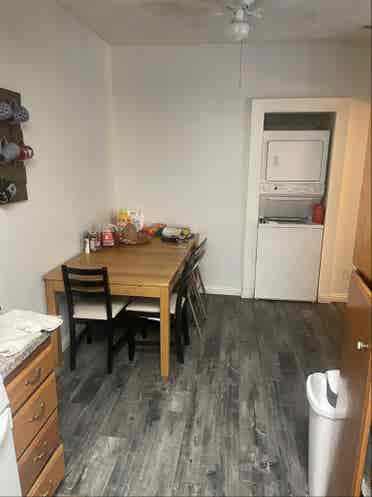 SHARE WHOLE CONDO