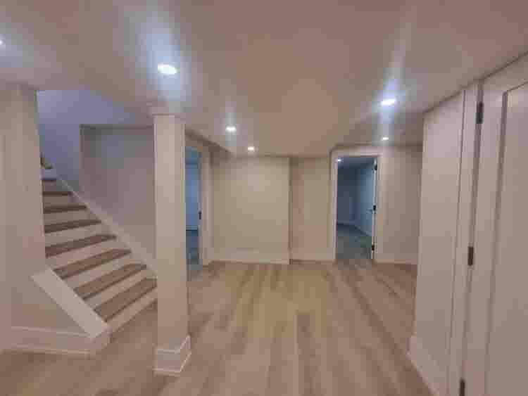 2Bds BSMT separate entrance