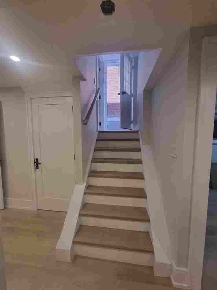 2Bds BSMT separate entrance