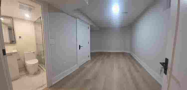 2Bds BSMT separate entrance
