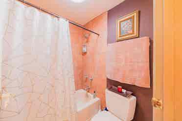 Master King Sweet Bdrm.w/Priv Bath
