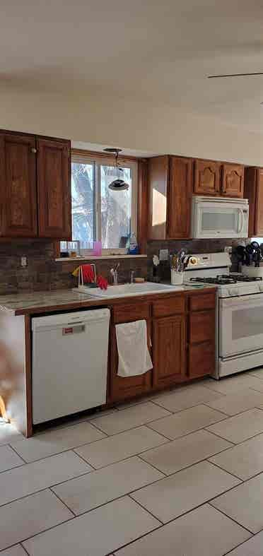 Large Furnished room