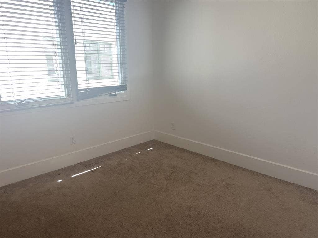 Room for Rent in Campbell