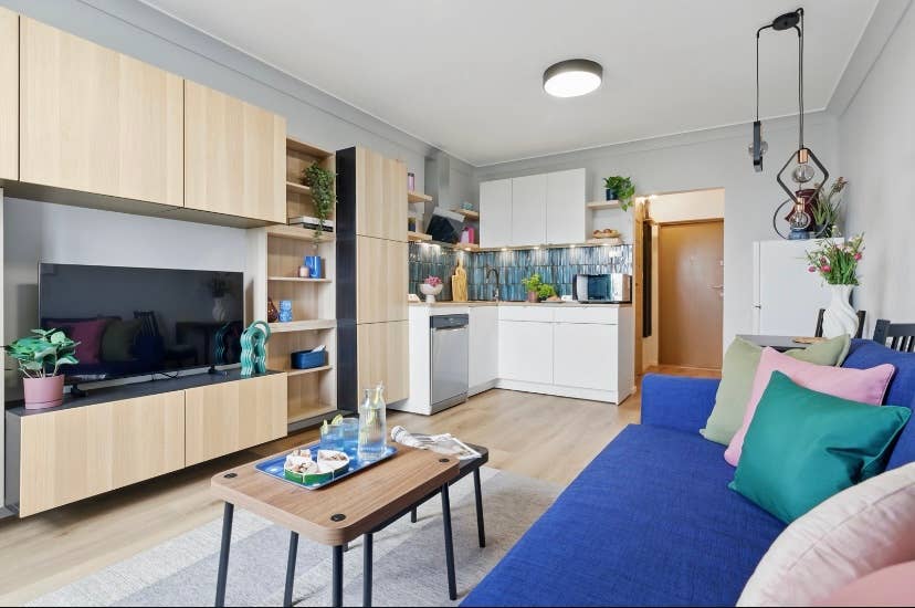 Newly Renovated studio apartment
